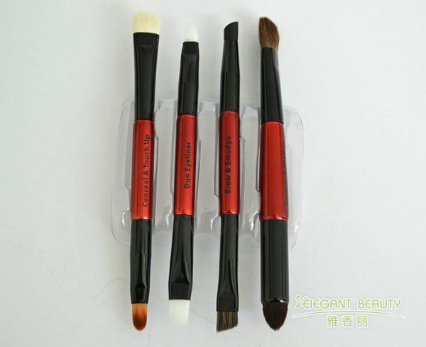 草莓视频无限观看套装中包含哪些关键刷具，每个的作用是什么？