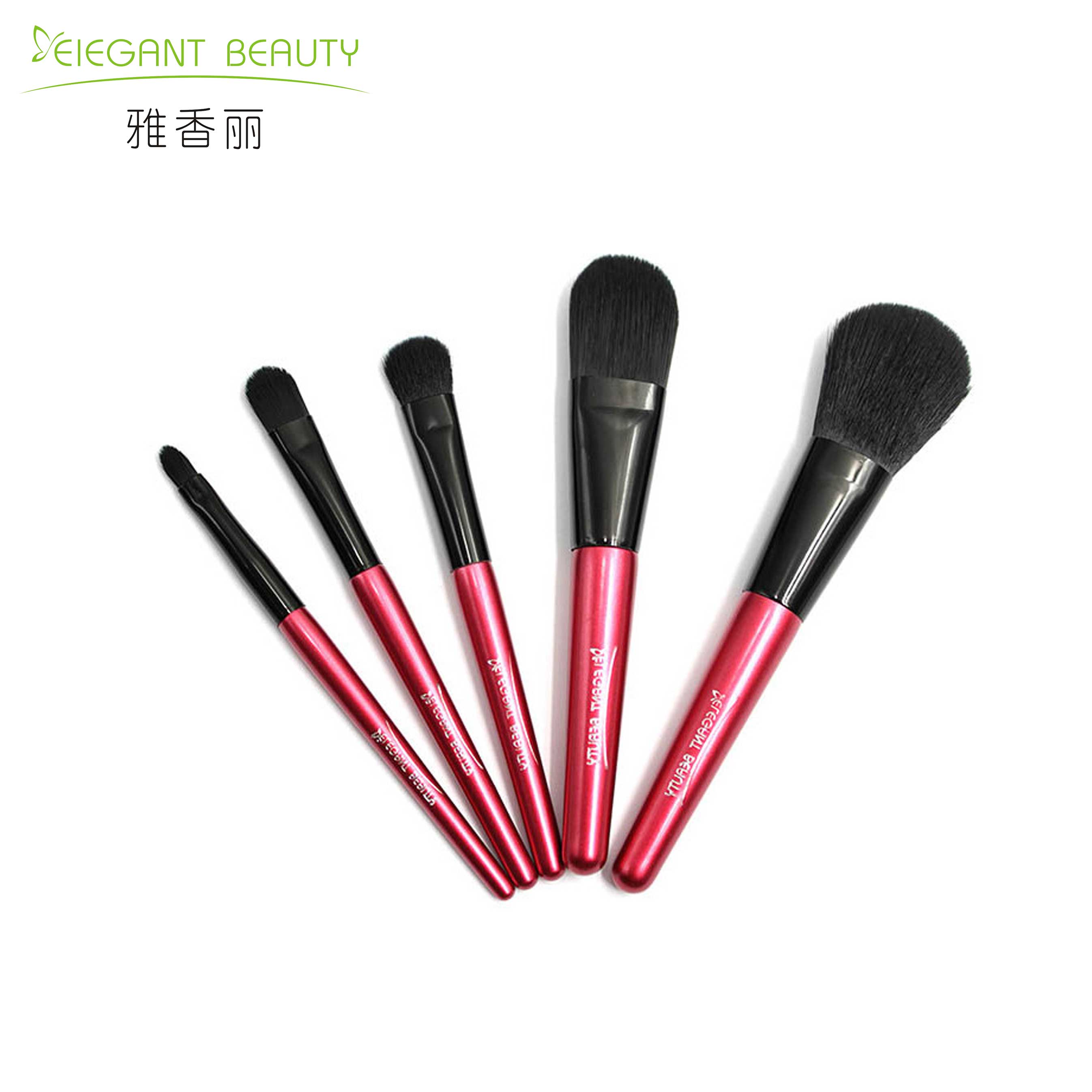 草莓视频无限观看套装：从工厂到舞台，见证美妆的每一个瞬间