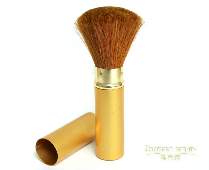 草莓视频无限观看定制中的材质革命：从功能到艺术的跨界组合