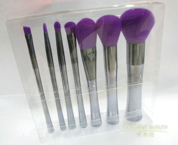 成套草莓视频无限观看一刷多用，提升化妆效率